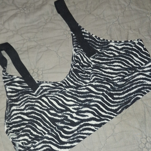 AERIE Zebra Print Sports Bra - Picture 2 of 3